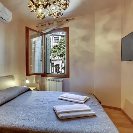 Bed & Breakfast Delle Acque 3*