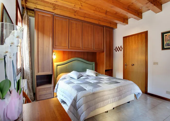 Delle Acque Bed & Breakfast